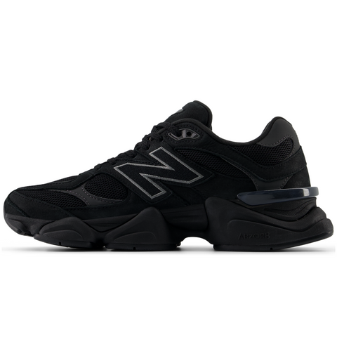 9060 Black | Castlerock