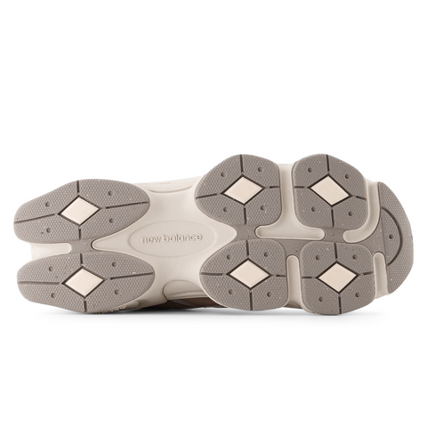 9060 Braun | Mushroom
