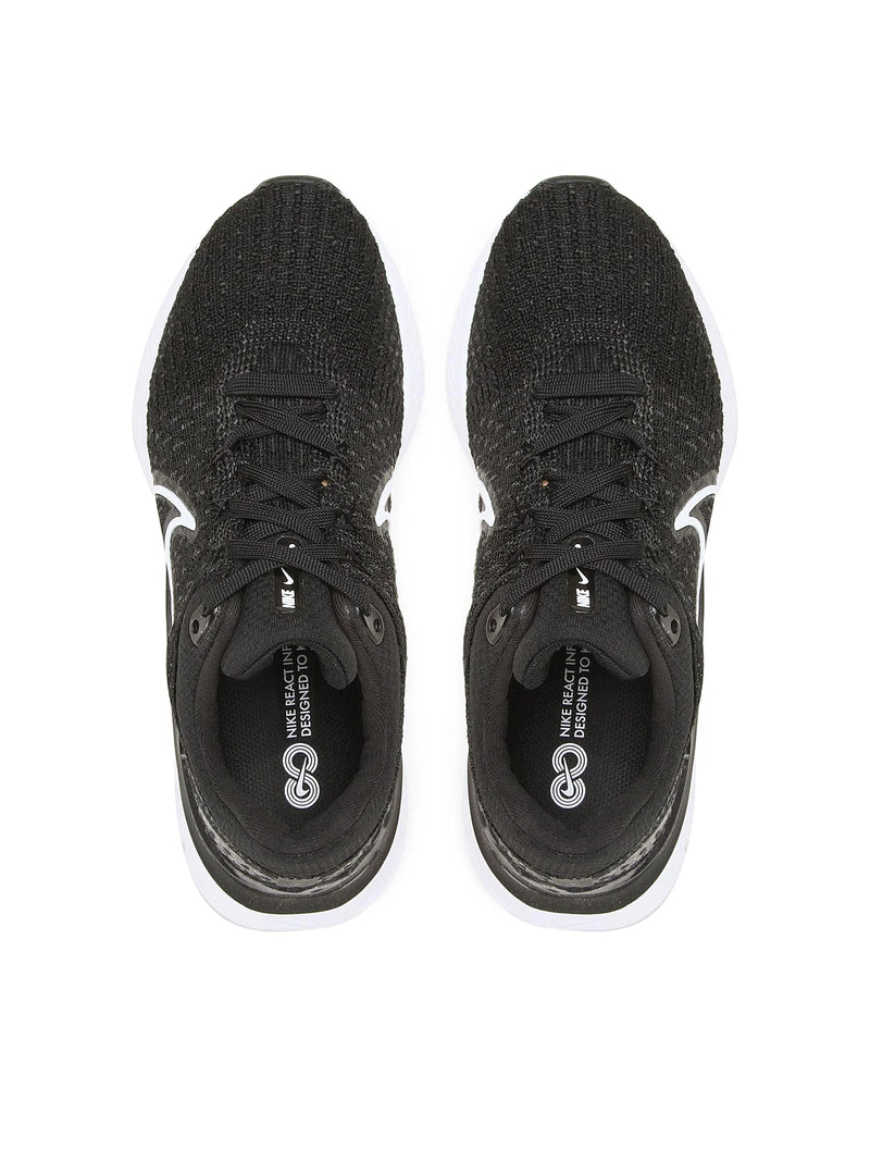 Federnde Nike React-Dämpfung
