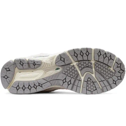 New Balance M2002REK Unisex Sneaker