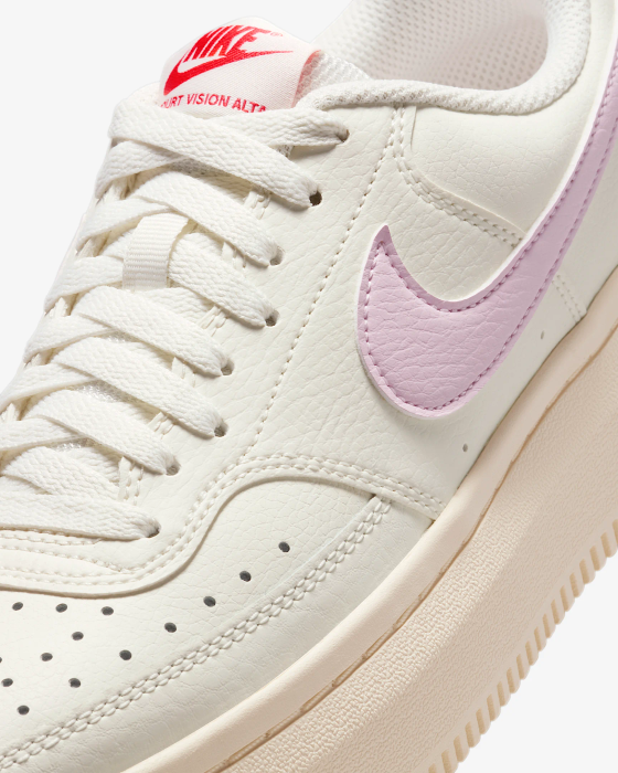 NIKE COURT VISION ALTA TRK3 Damen Sneaker