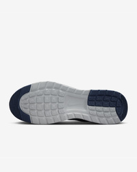 Nike AIR MAX NUAXIS Herren Sneaker