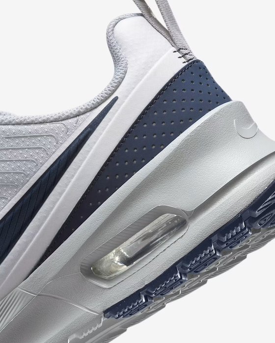 Nike AIR MAX NUAXIS Herren Sneaker