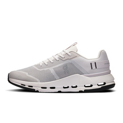 ON Cloudnova Form 2 TT Herren Sneaker