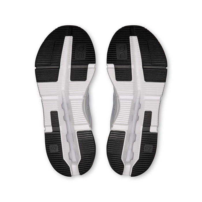 ON Cloudnova Form 2 TT Herren Sneaker