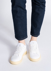 ON The Roger Clubhouse Damen Sneaker weiß