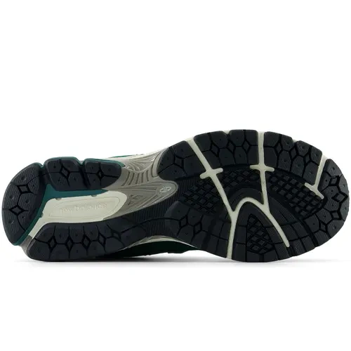 New Balance M2002RFK Unisex Sneaker